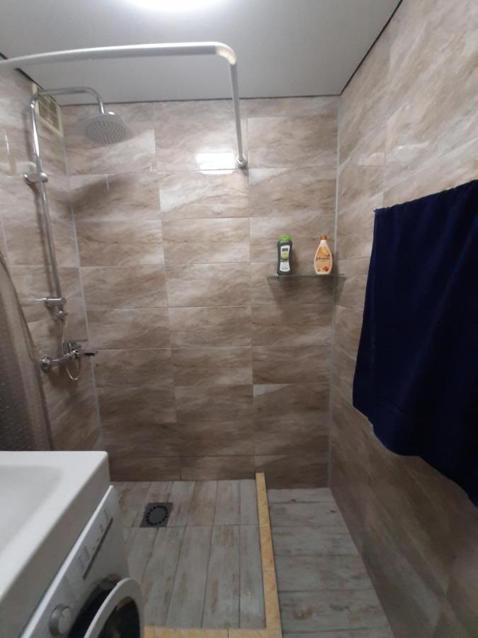 2 Комнаты В Центре Солнечная Галлерея,Мэтро,Сильпо,Кб75 Тысячка Kryvyj Rih Exteriör bild